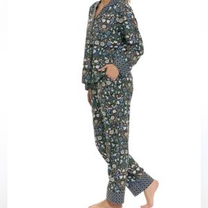 Vera Bradley Blue Floral Pajamas